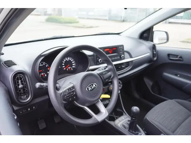 Kia Picanto 1.0 CVVT ComfortLine 2020 Benzine 18