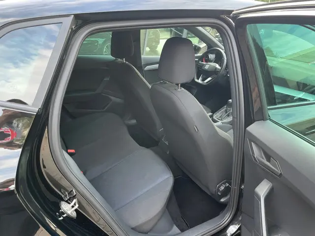 SEAT Ibiza 1.0 EcoTSI FR Business Connect 2023 Benzine 21
