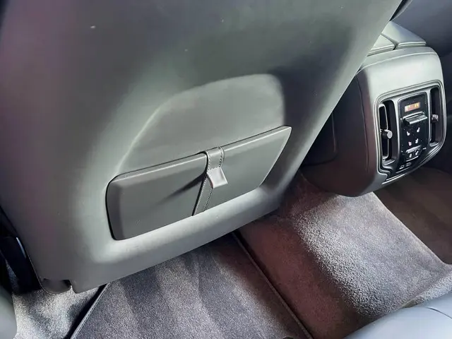 Aston Martin DBX 4.0 V8 707 2023 Benzine 53