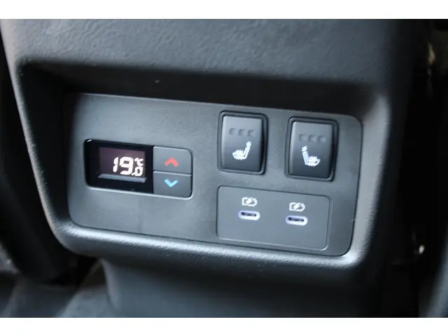 Nissan X-Trail e-Power 2WD N-Trek 2025 Hybride Benzine 37