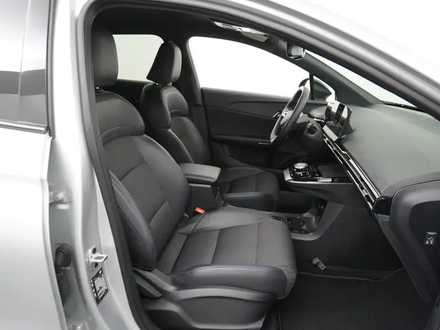 MG MG4 Electric Luxury 64 kWh 2023 Elektrisch 39