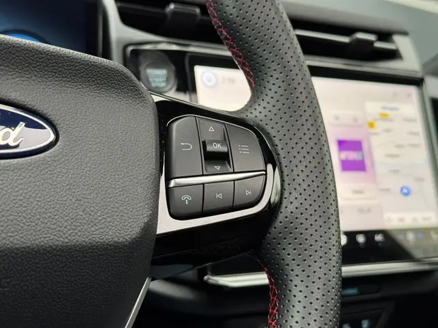 Ford Puma 1.0 EcoBoost Hybrid ST-Line 2024 Benzine 23