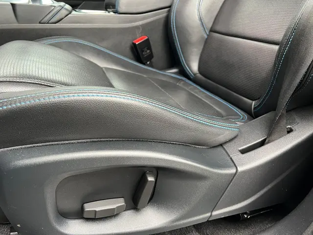 Jaguar E-PACE 2.0 P250 AWD R-Dynamic 2019 Benzine 13