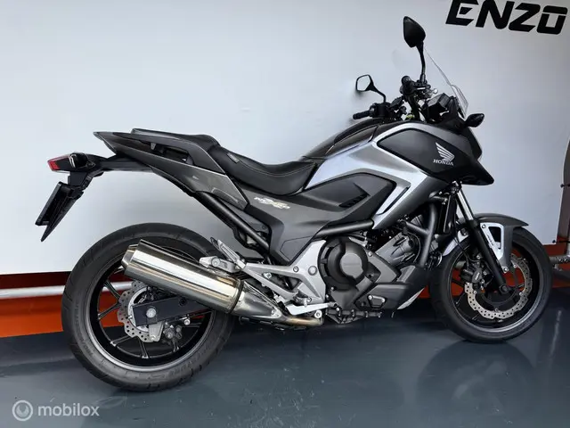 Honda NC 750 750X DCT C-ABS 2014 Benzine 6