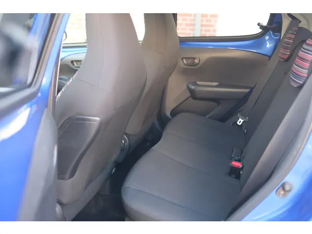 Citroën C1 VTi 72 Feel 2020 Benzine 17