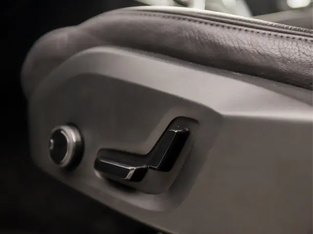 Volvo XC60 2.0 B5 AWD Inscription Sport 2020 Benzine 17