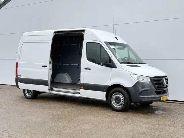 Mercedes-Benz eSprinter 312 2022 Elektrisch 5