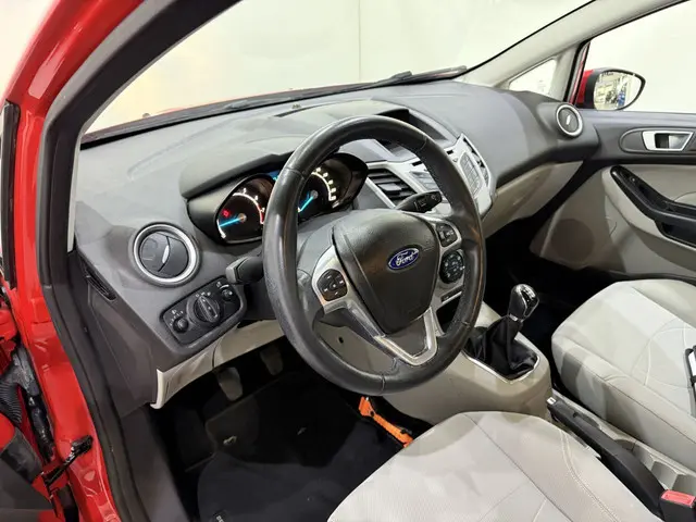 Ford Fiesta HB 1.0 Champion Airco NAP 2013 Benzine 27