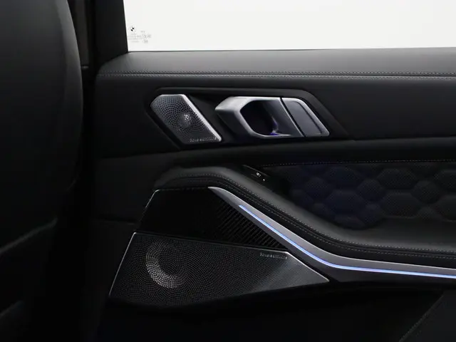 BMW X5 M Competition 2022 Benzine 49