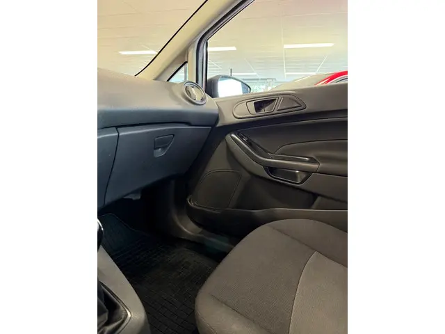 Ford Fiesta 1.25 2016 Benzine 9