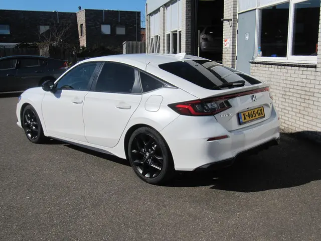 Honda Civic 2.0 e:HEV Sport 2023 Hybride Benzine 11