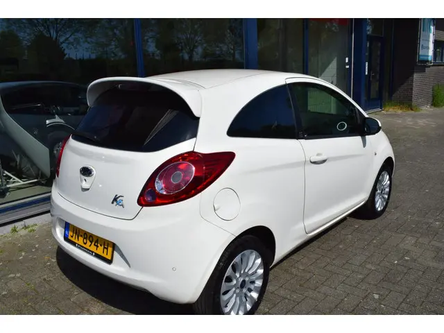 Ford Ka 1.2 Style start/stop airco 2016 Benzine 6