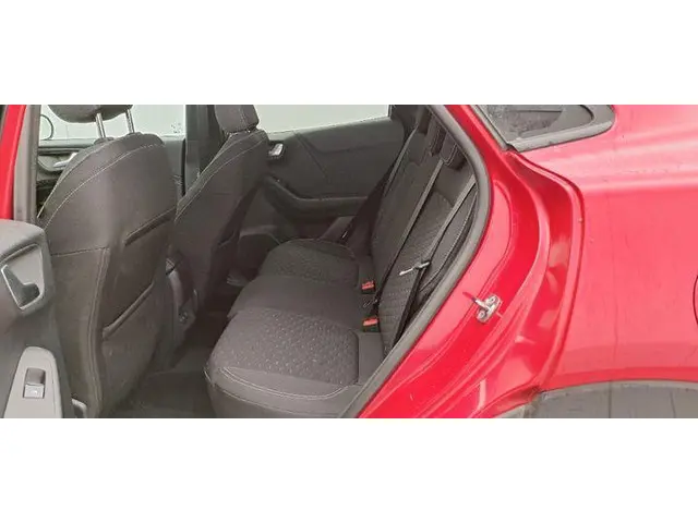 Ford Puma 1.0 EcoBoost Hybrid Titanium 2024 Benzine 21