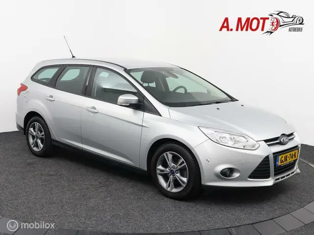 Ford Focus Wagon 1.0 EcoBoost Edition 2013 Benzine 12