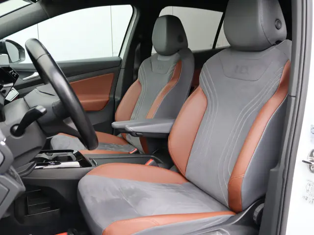 Volkswagen ID.4 First 77 kWh 2020 Elektrisch 5