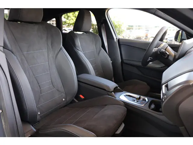 BMW 2 Serie Gran Coupé 220 2025 Benzine 7