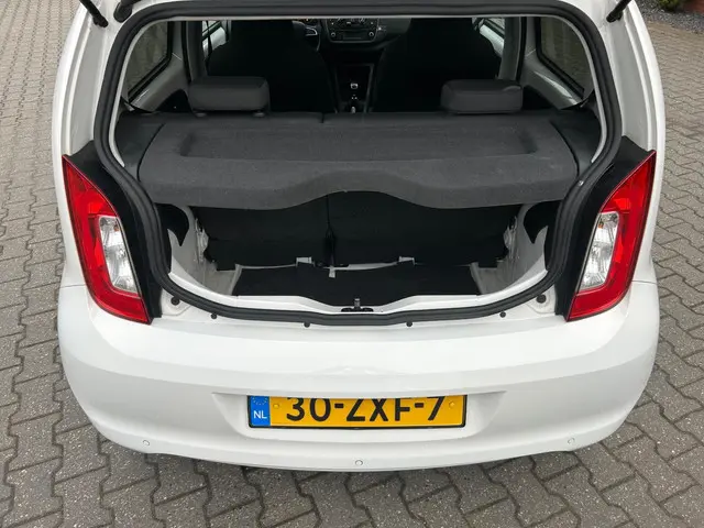 Škoda Citigo 1.0 Greentech Elegance 2013 Benzine 9