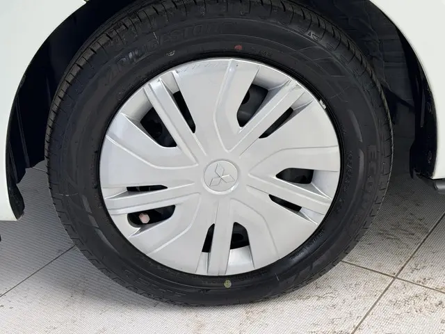 Mitsubishi Space Star 1.2 Cool+ 2022 Benzine 22