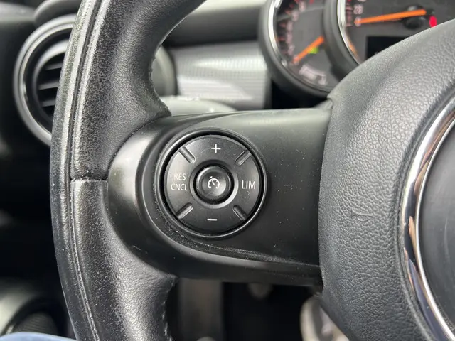 MINI Cooper Mini 1.5 Business 2017 Benzine 21