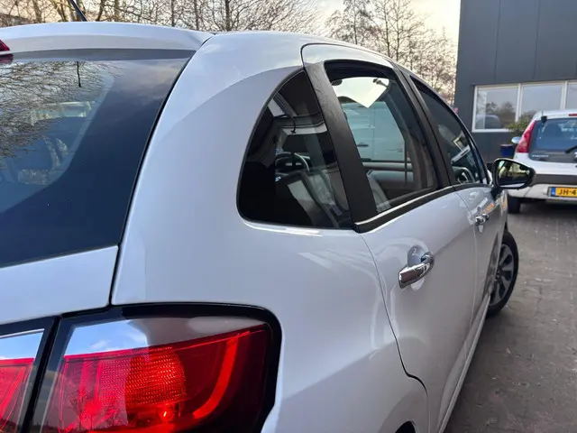 Citroën C3 1.0 VTi Tendance 2014 Benzine 9