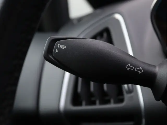 Ford B-MAX 1.0 EcoBoost Titanium 2018 Benzine 28