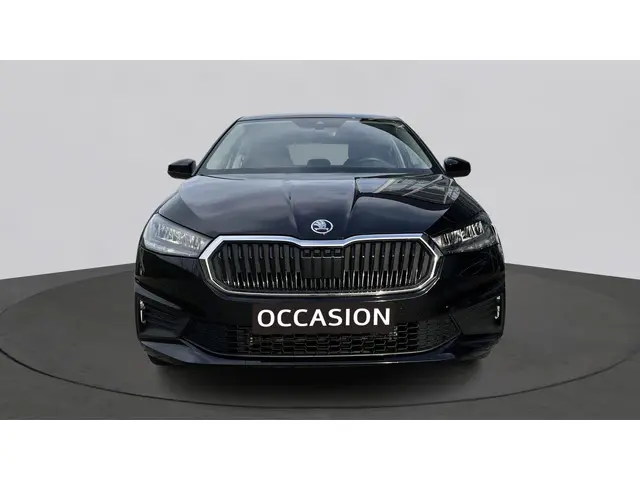 Škoda Fabia 1.0 MPI Ambition 2023 Benzine 2