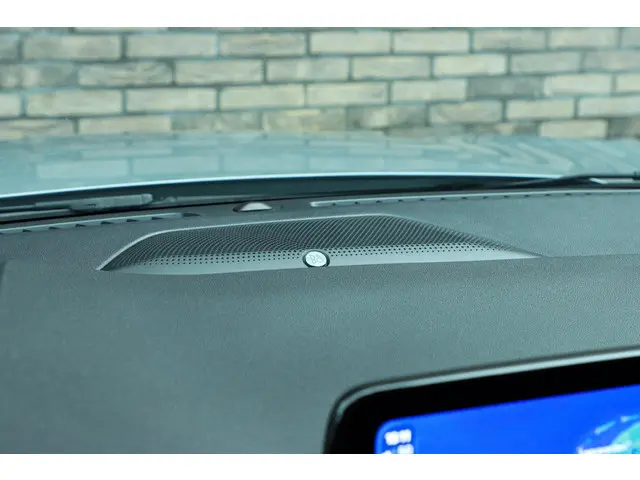 Ford Kuga 2.5 PHEV ST-Line X 2023 Hybride Benzine 28