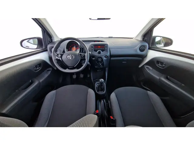 Toyota Aygo 1.0 VVT-i x-fun 2018 Benzine 23