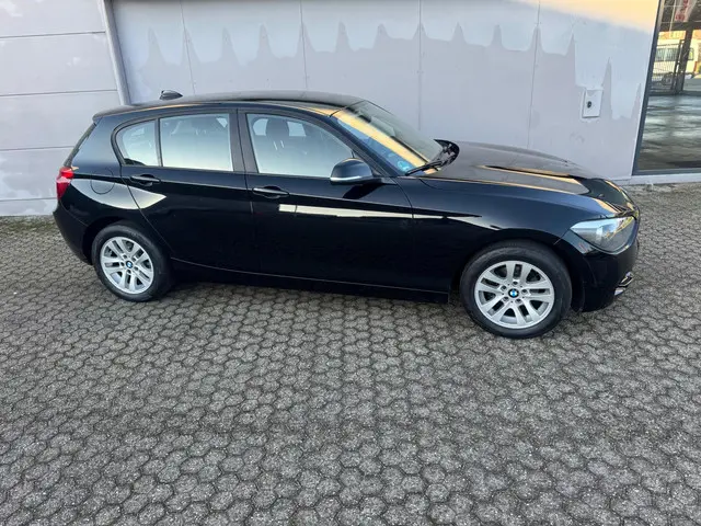 BMW 1 Serie 114i Business+ 2013 Benzine 4