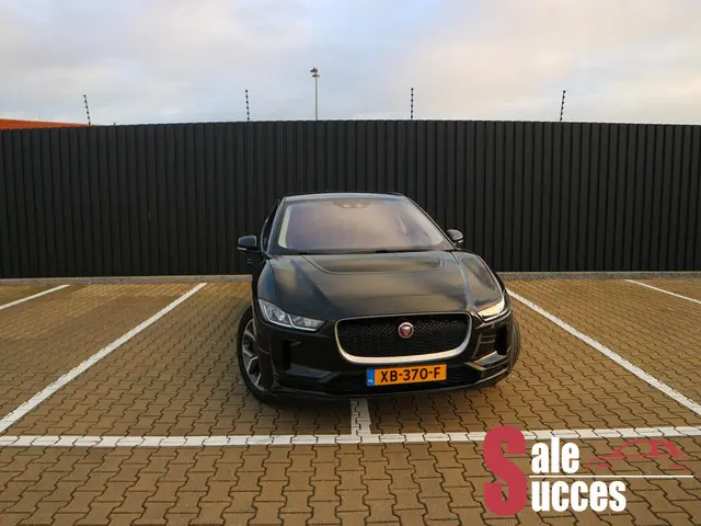 Jaguar I-PACE