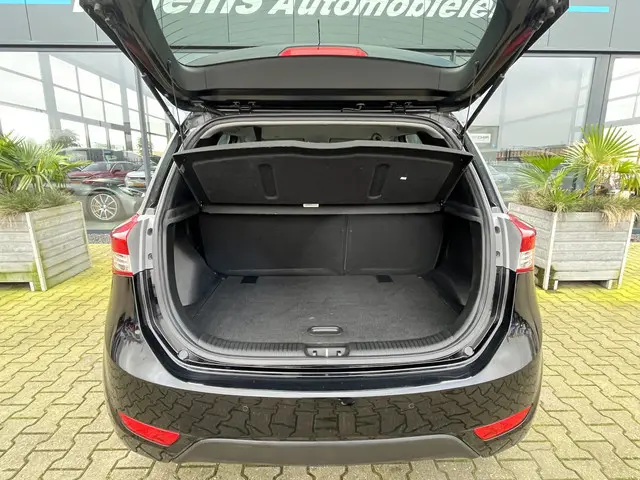Hyundai ix20 1.4i Go! 2017 Benzine 9