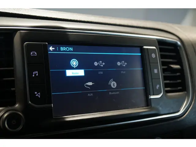 Peugeot Expert 226C 1.6 BlueHDI 95 Pro 2018 Diesel 22