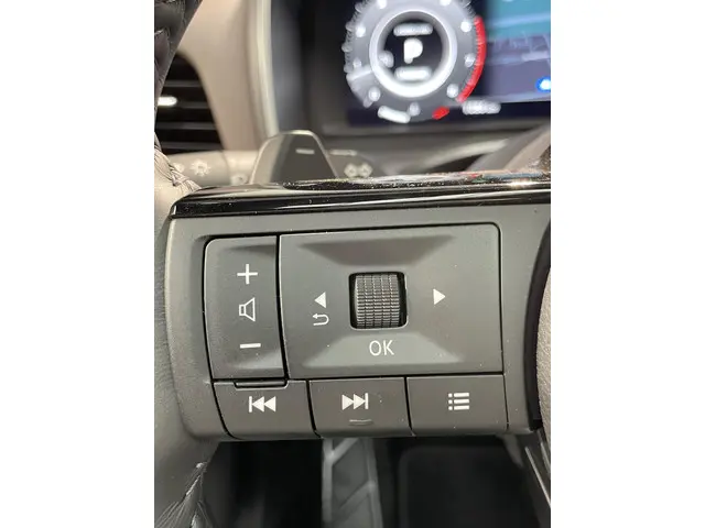 Nissan QASHQAI 1.3 MHEV Xtronic Tekna 2025 Benzine 19