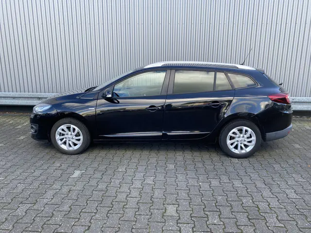Renault Mégane Estate 1.2 TCe Limited 2015 Benzine 9