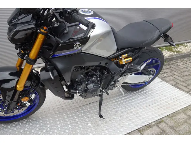 Yamaha MT 09 SP 2022 Benzine 18