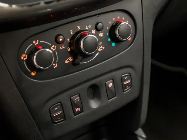 Dacia Sandero Stepway 0.9 TCe Lauréate 2016 Benzine 9