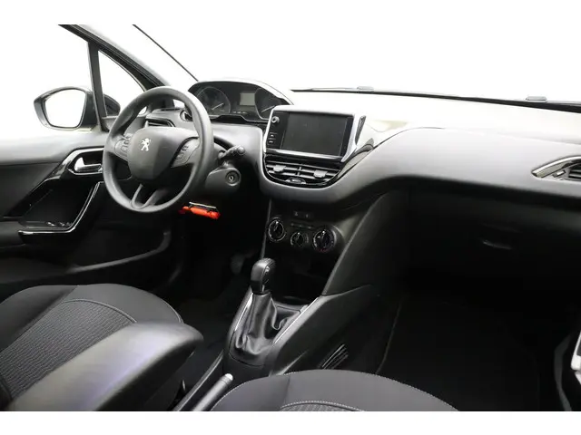 Peugeot 208 1.2 PureTech Blue Lion 2017 Benzine 3