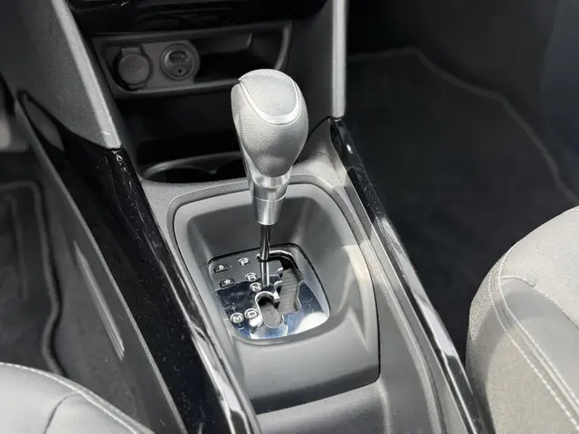 Peugeot 2008 1.2 PureTech Allure 2018 Benzine 24