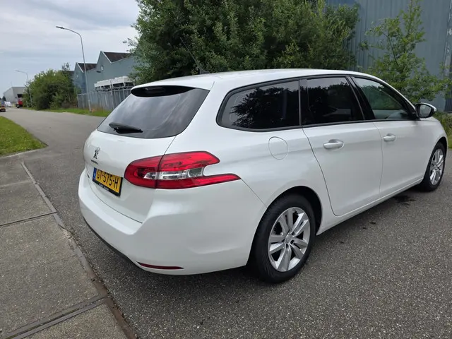 Peugeot 308 SW 1.2 PureTech Blue Lease 2015 Benzine 6