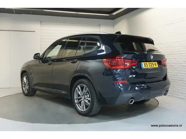 BMW X3 xDrive20i High Executive 2019 Benzine 4