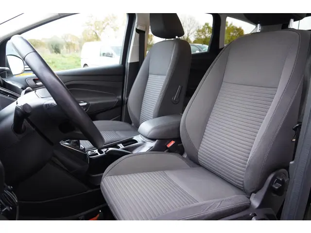 Ford C-MAX 1.0 Titanium 2015 Benzine 12