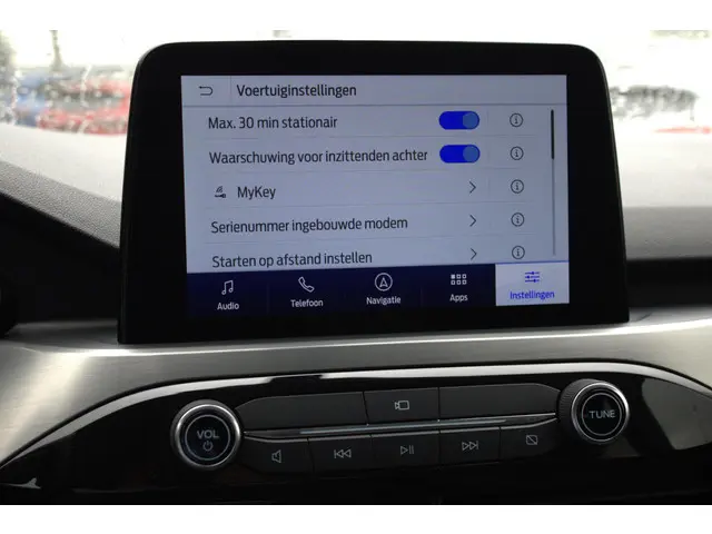 Ford Kuga 2.5 FHEV Titanium 2023 Hybride Benzine 40