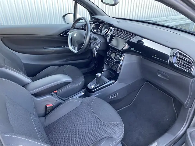 Citroën DS3 1.2 e-VTi ETG So Chic 2014 Benzine 16