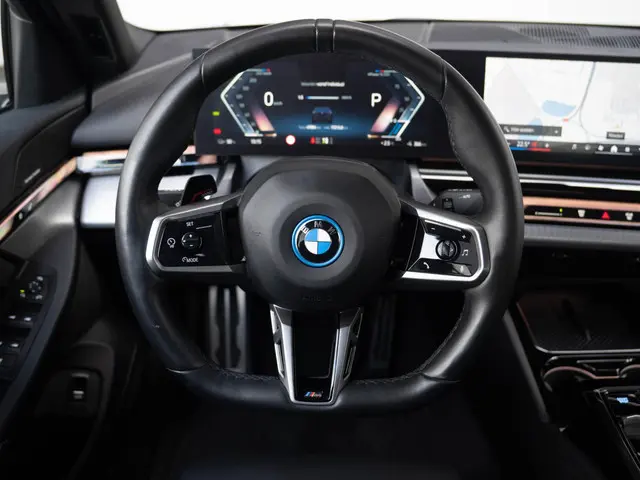 BMW i5 eDrive40 2024 Elektrisch 7