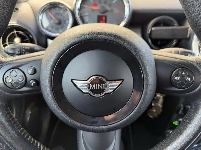 MINI Cooper Cabrio 1.6 Highgate 2015 Benzine 17