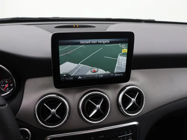 Mercedes-Benz CLA 180 Ambition 2016 Benzine 15