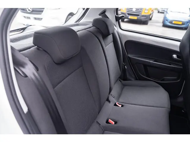 Volkswagen up! 1.0 BMT move up! 2019 Benzine 27