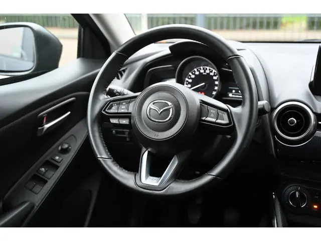 Mazda 2 Skyactiv-G 75 6MT Comfort 2021 Benzine 13