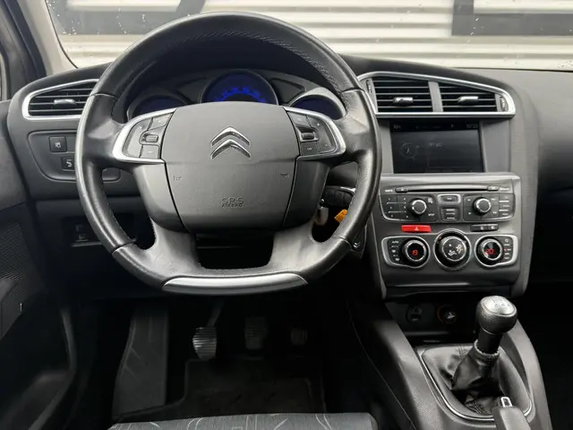 Citroën C4 1.6 VTi Ligne Business 2013 Benzine 2