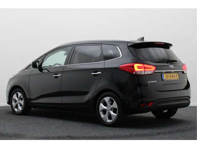 Kia Carens 3